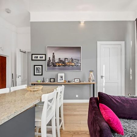 Amazing Apartment On Plac Zamkowy Warschau Exterior foto