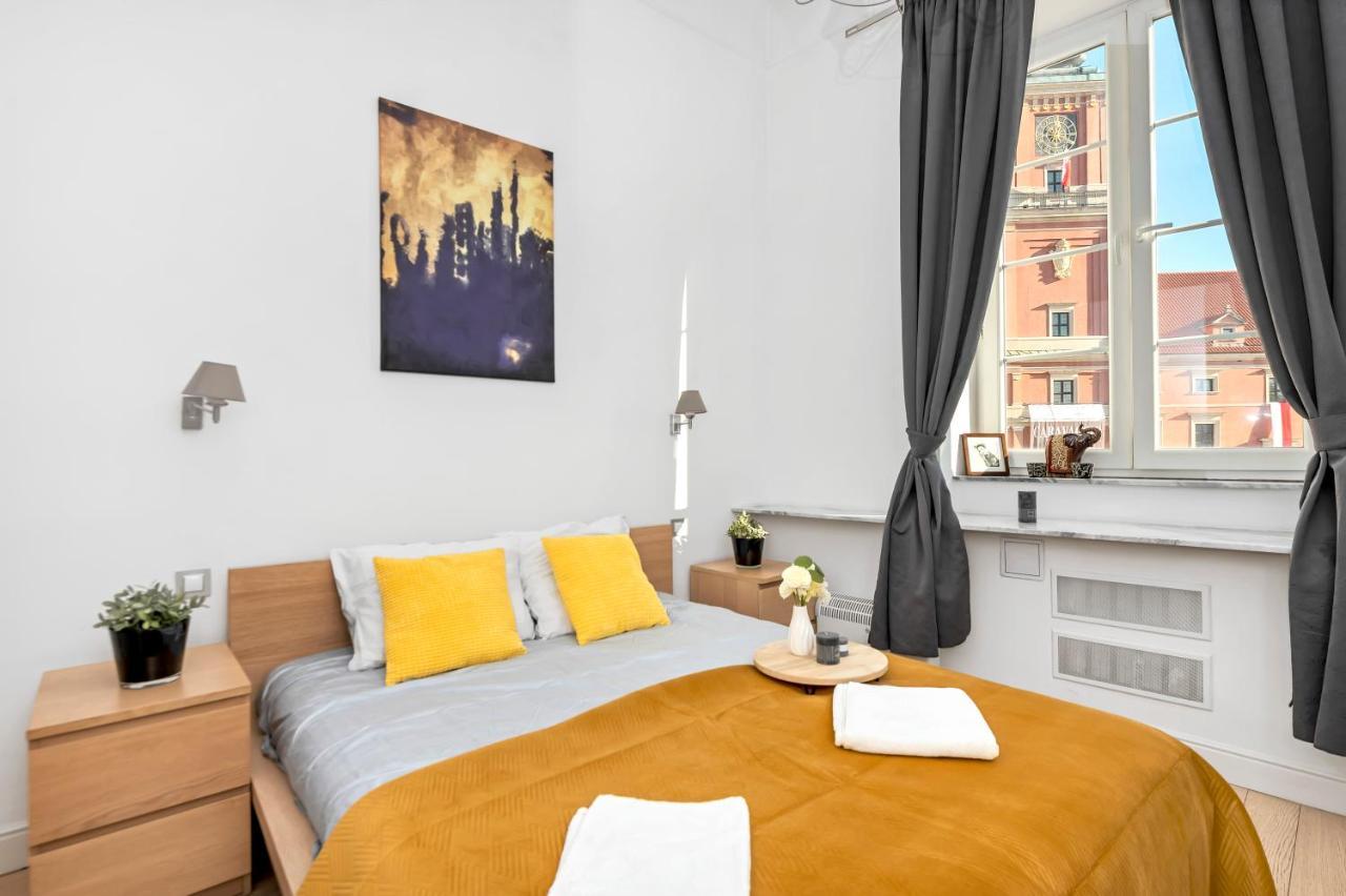 Amazing Apartment On Plac Zamkowy Warschau Exterior foto