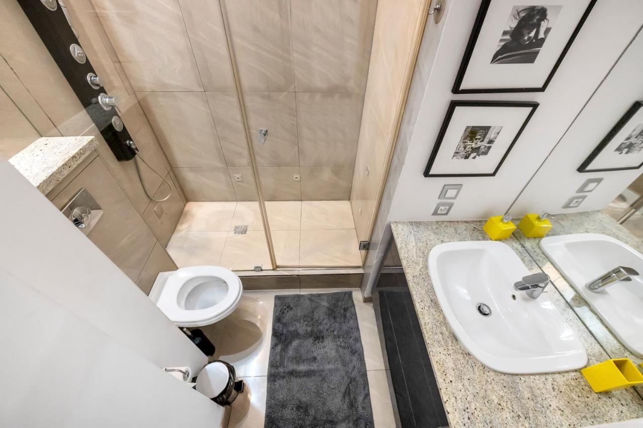 Amazing Apartment On Plac Zamkowy Warschau Exterior foto
